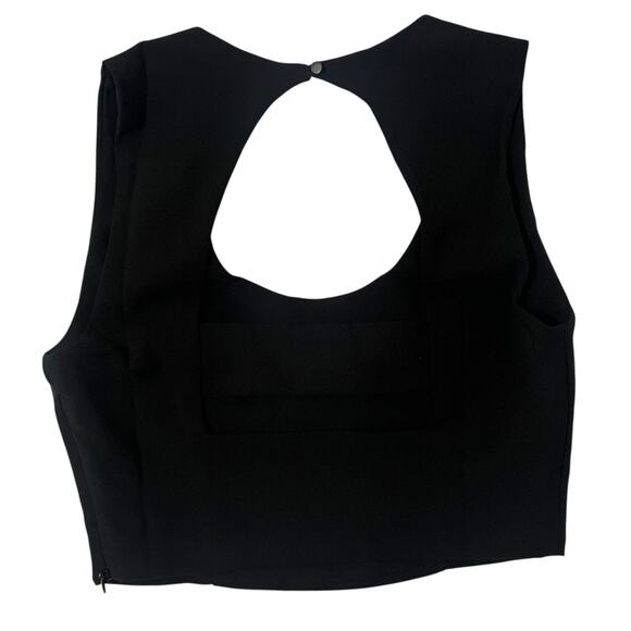 Krisa (S) Black Open Cut Out  Strap Back Scoop Neck Zip Side Crop Top - Picture 11 of 16